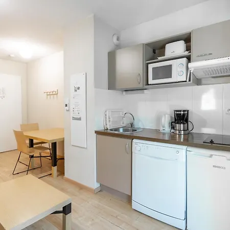 Les D Ax N 010 - 2p4 Appartement